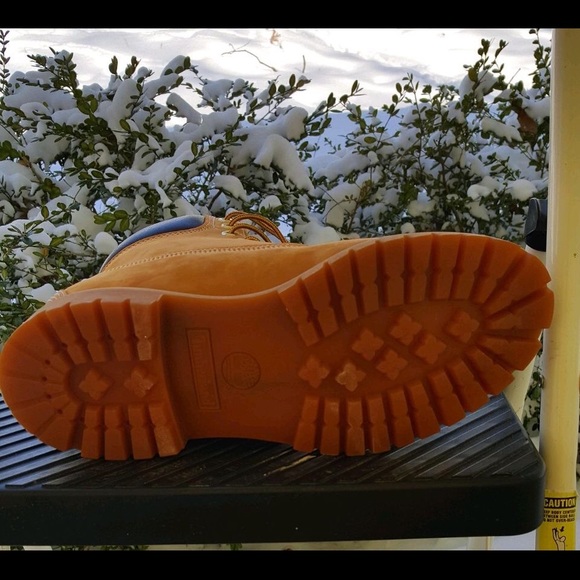 Timberland 6” Premium Waterproof Boots Wheat - Picture 8 of 10